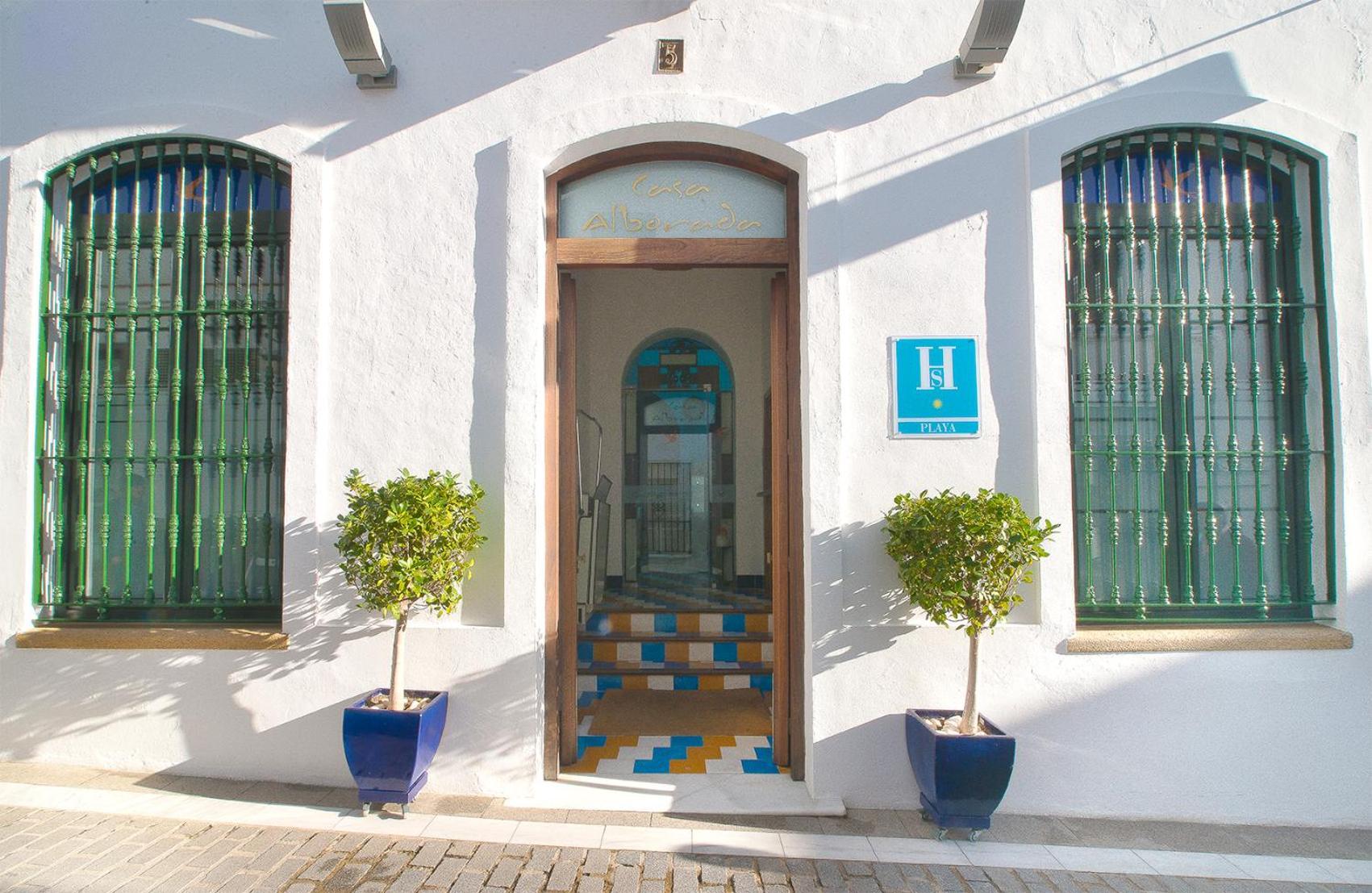 Hostal Casa Alborada Conil De La Frontera Buitenkant foto